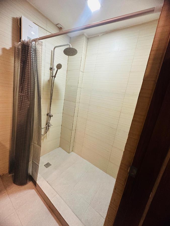 Zj Hometel 科隆 外观 照片