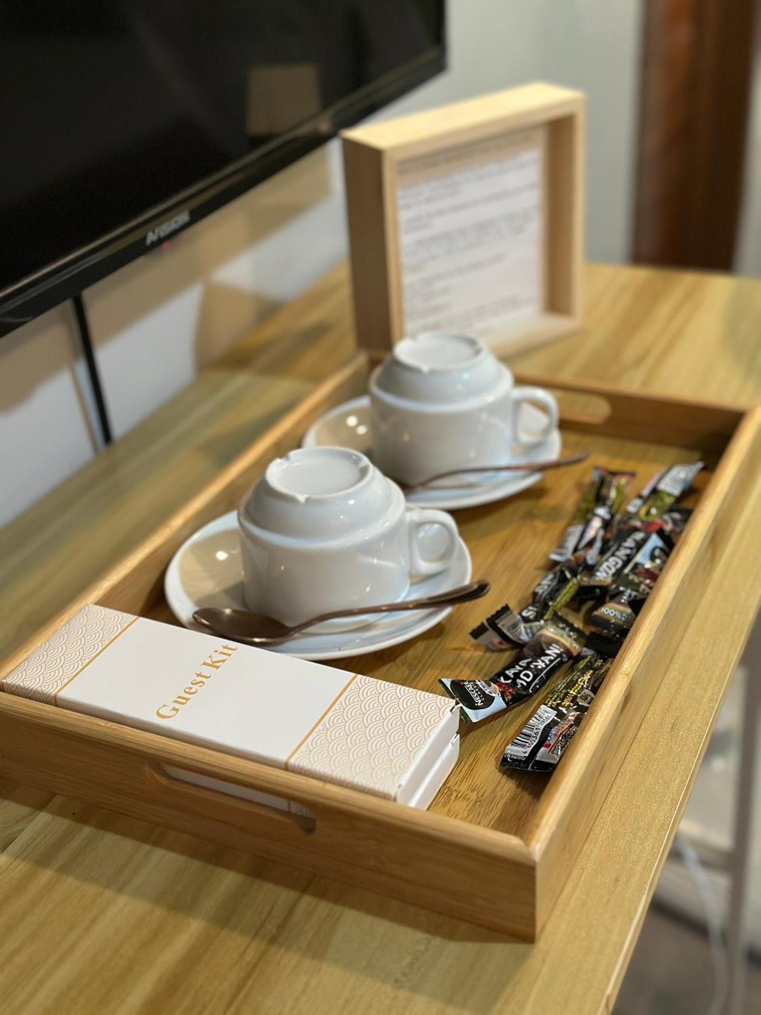Zj Hometel 科隆 外观 照片